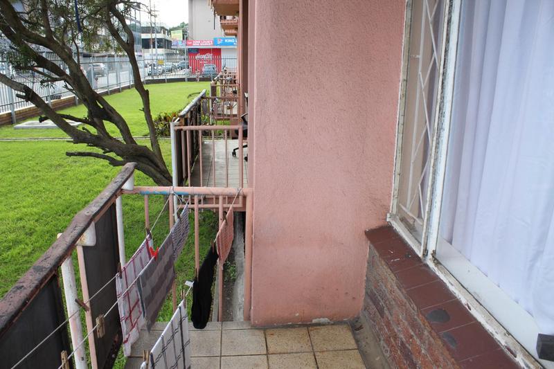 1 Bedroom Property for Sale in Parow Western Cape